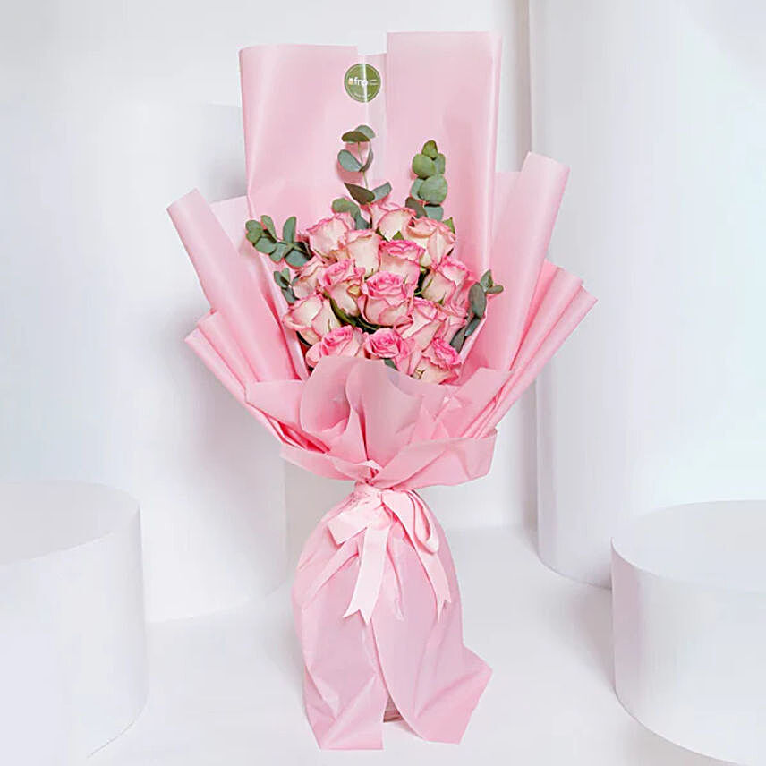 Incredible Pink Roses Bouquet Her