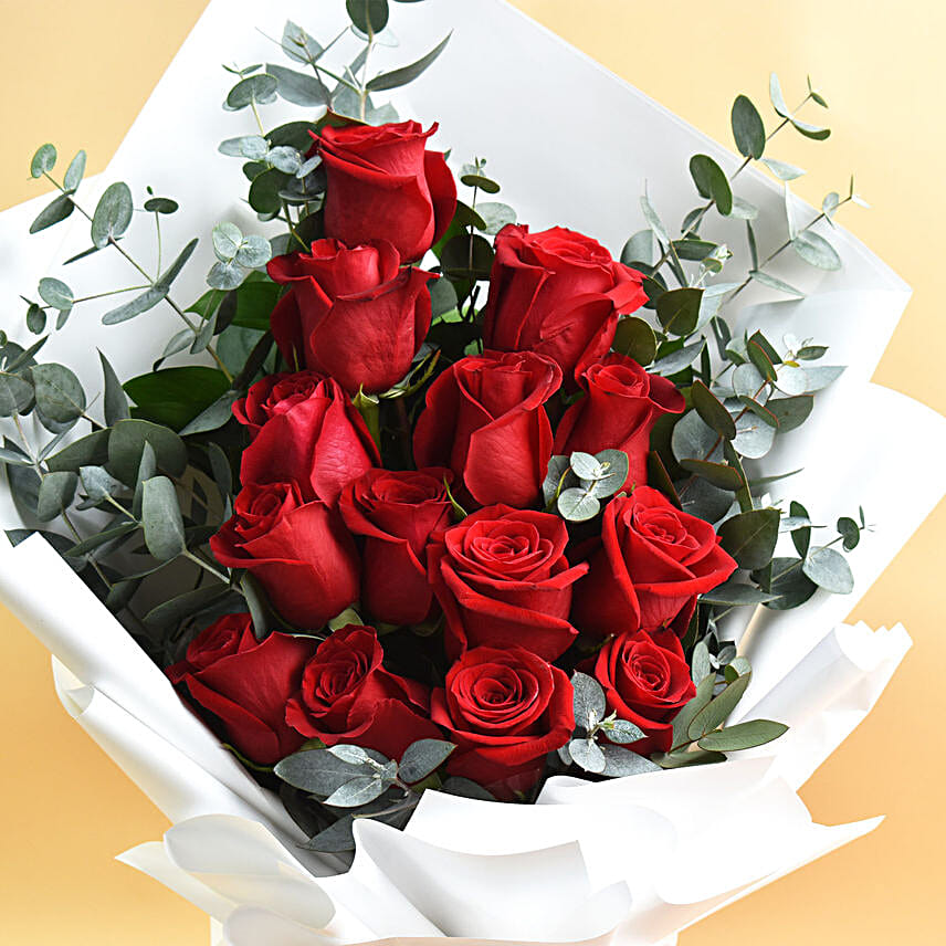 15 Red Roses And Million Smiles With Cake
