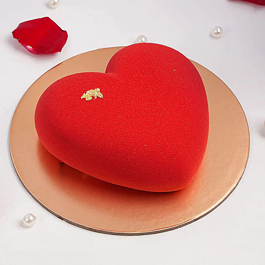 Heart of Love  Valentines Day Cake