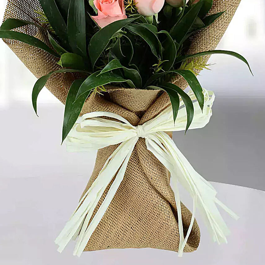 Sweet Pink Roses Bunch