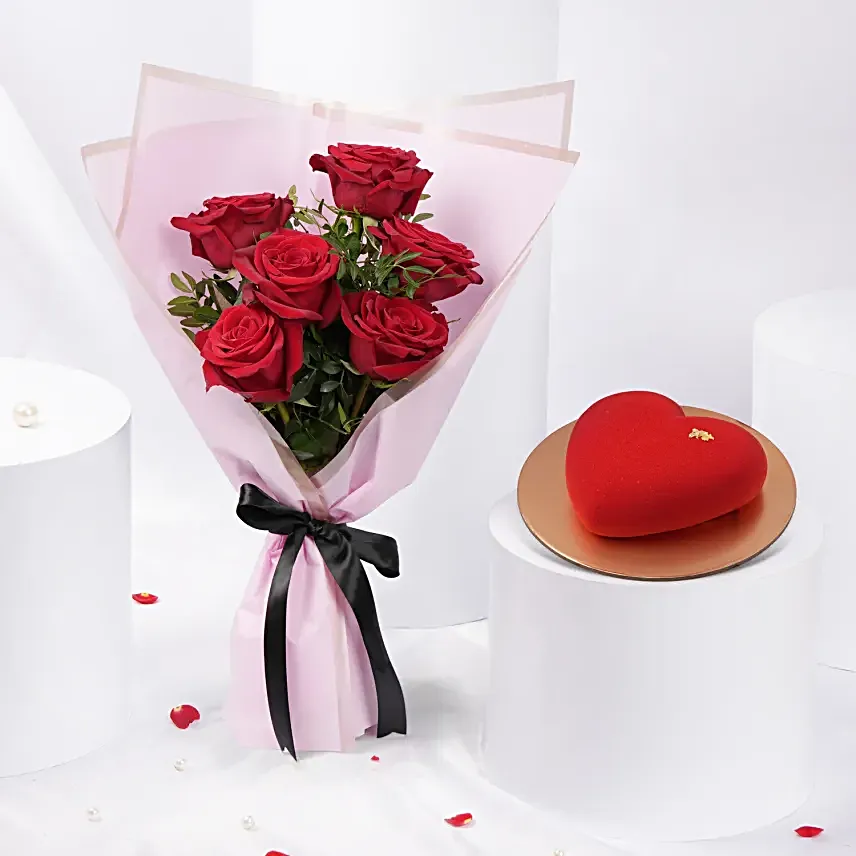 Valentines Red Roses N Cake Gift Combo