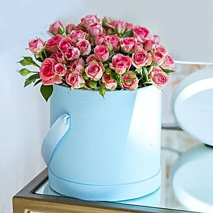 Baby Pink Roses Blue Box