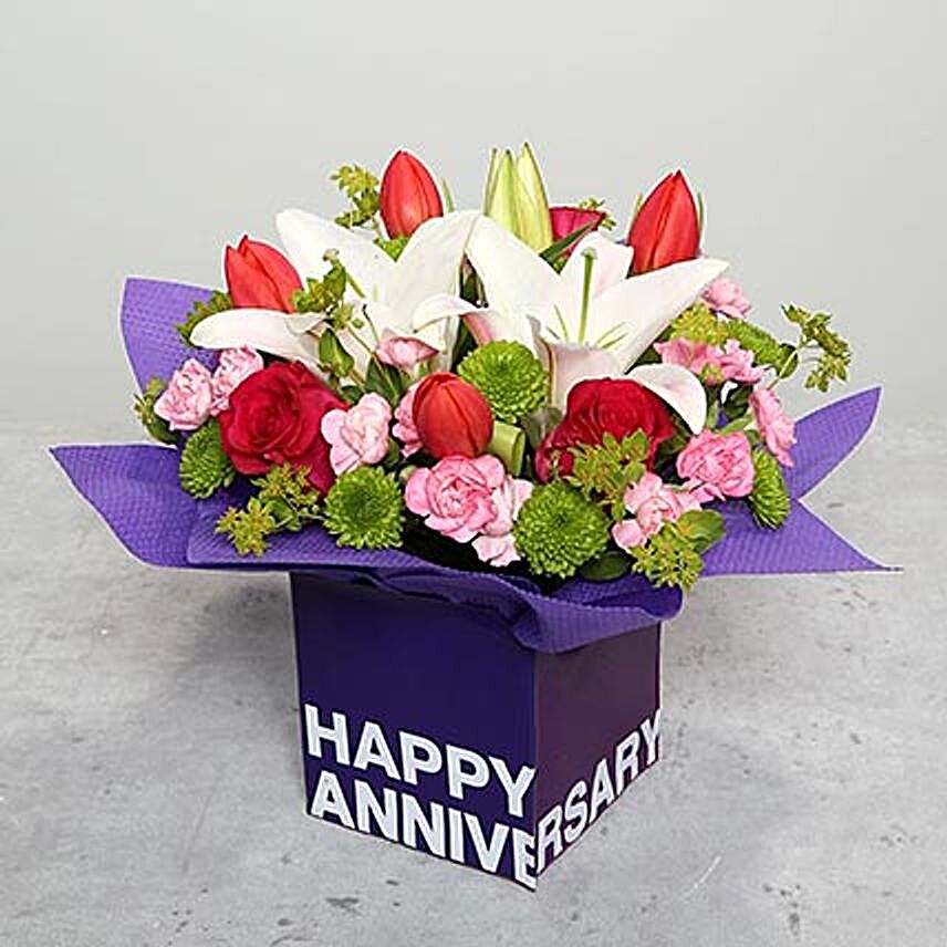 Tulips Roses and Carnations in Glass Vase:Roses To Singapore