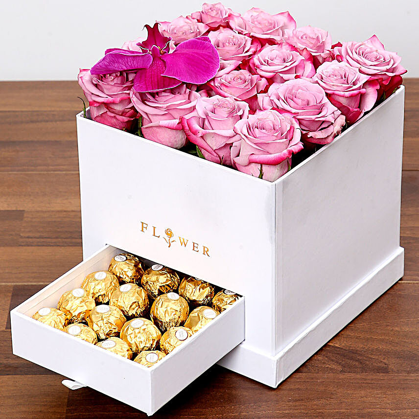 Hues Of Purple and Chocolates:Send Anniversary Flowers to Singapore