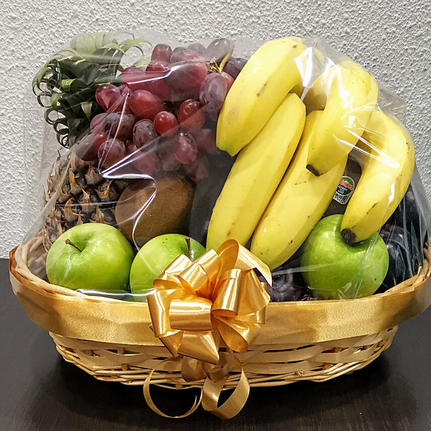 Traditional Fruit Basket:get-well-soon