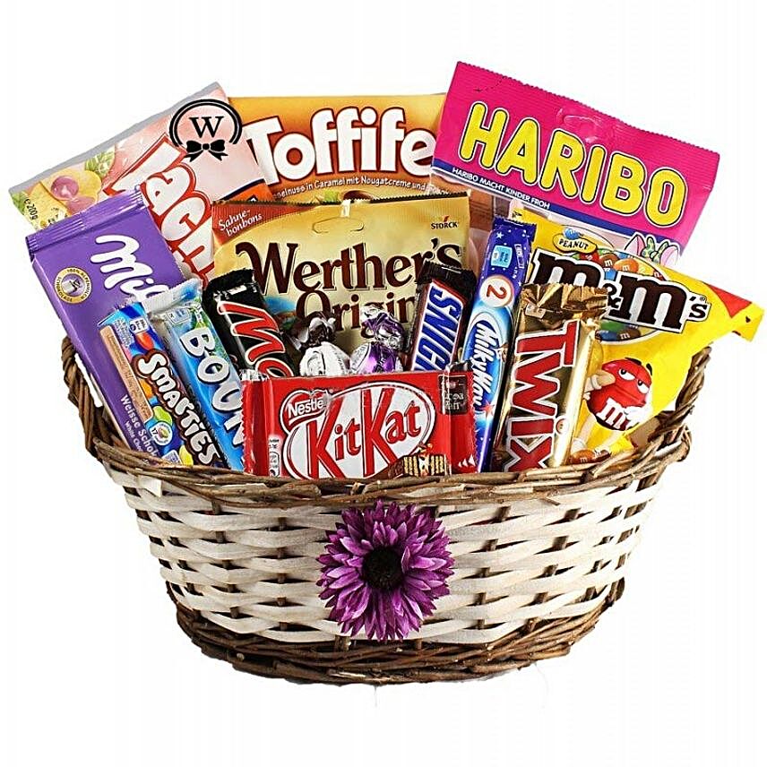 Special Easter Treat Basket:Corporate Gifts Singapore