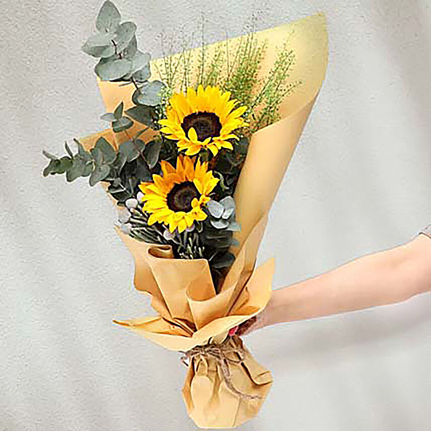 Bouquet Of Sunshine:Send Birthday Gifts to Singapore