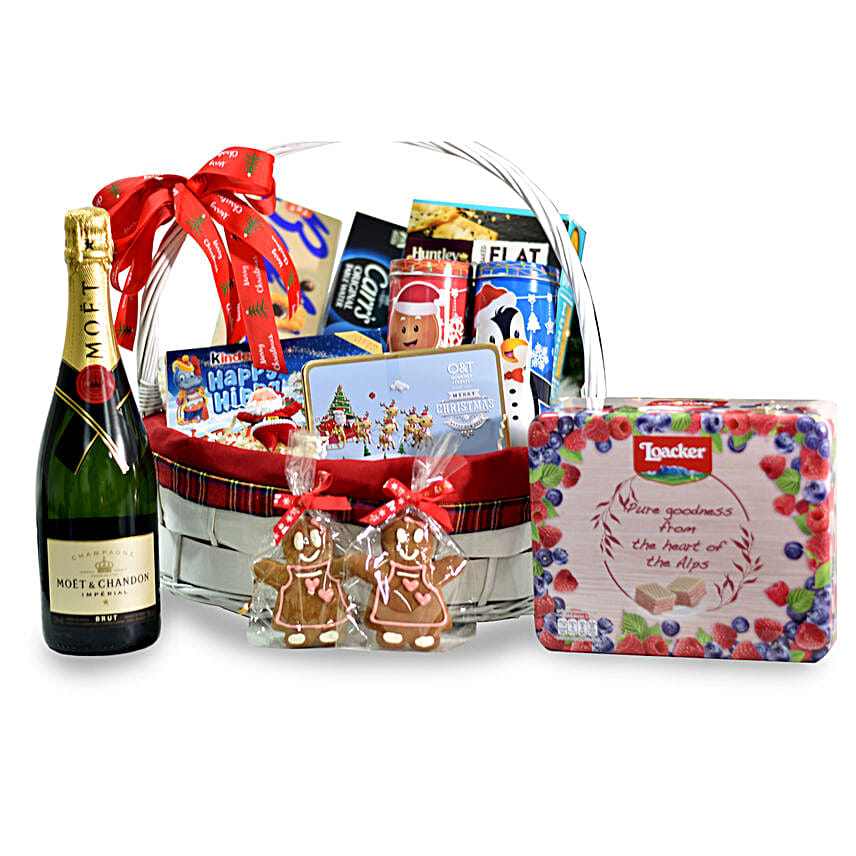 Wine & Delicious Treats Christmas Basket