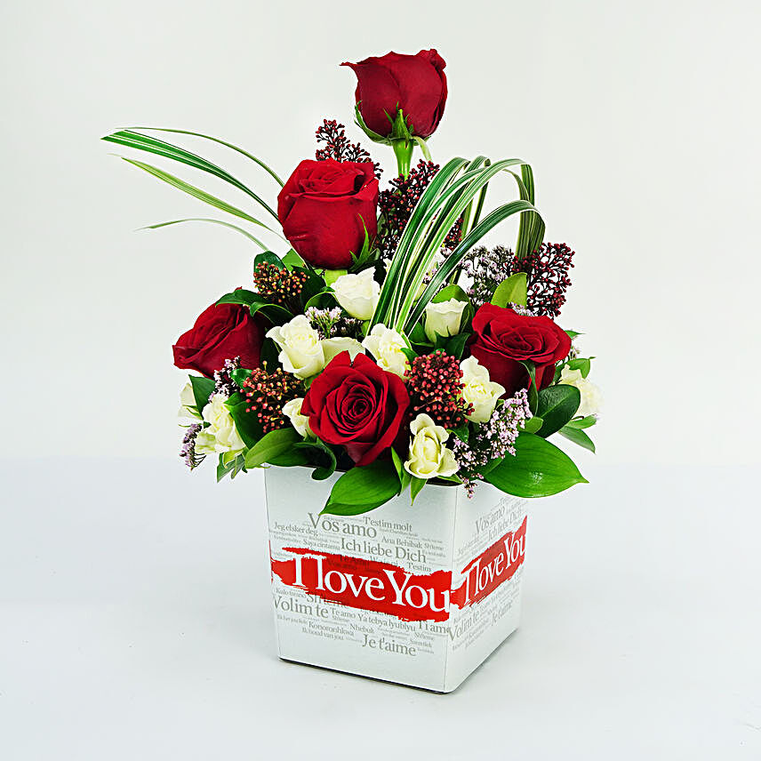 I Love You Flower In A Vase:Send Valentines Day Gifts to Singapore