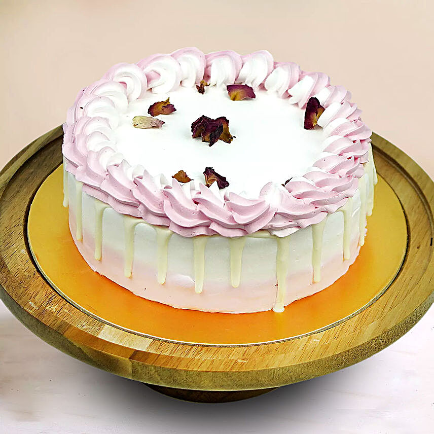 Delish Vanilla Cake:congratulations