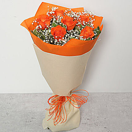Blooming Orange Roses in Bouquet to UAE