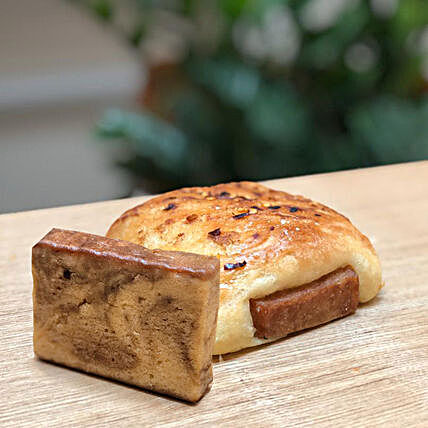 Chicken Brioche - Chocolate Marble Teacake Combo:Send Thank You Gifts to Singapore