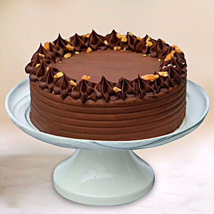 Crunchy Walnut Chocolate Cake:Gifts for Him in Singapore