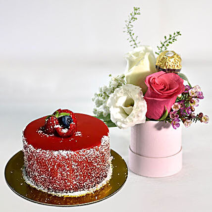 Pink Roses With Rocher With Mini Cheese Cake:All Gifts