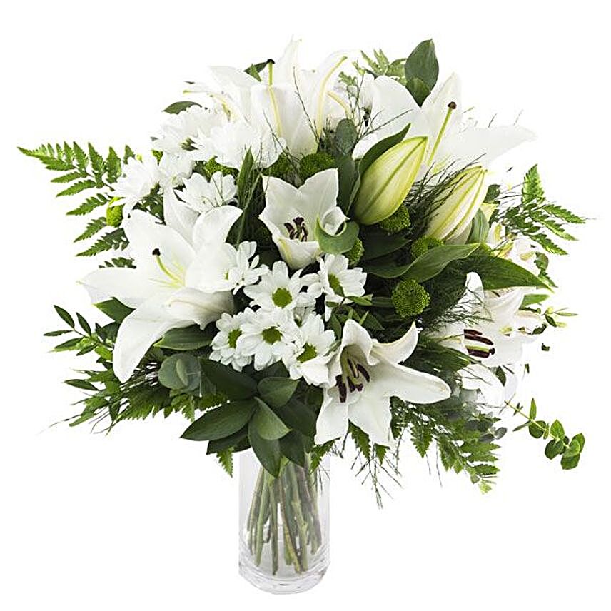 Serene Roses And Lilies Bouquet