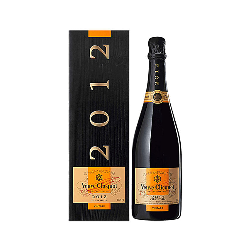 The Luxe Carrycruiser With Veuve Clicquot Vintage