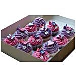 12 Love Cupcakes