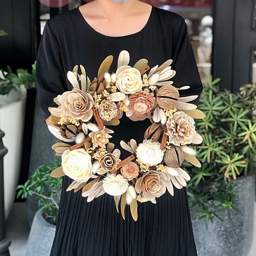 Elegant Sola Flower Wreath