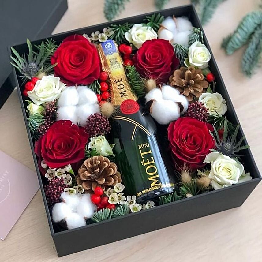 NYE Box with Roses