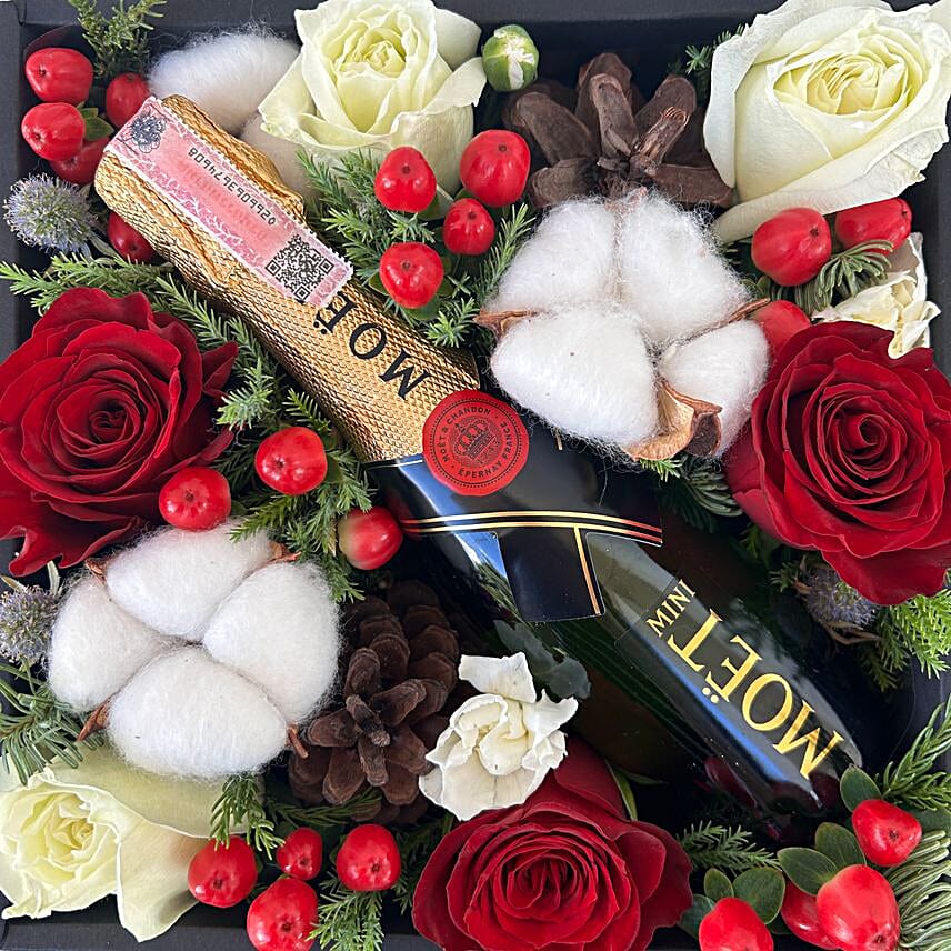 NYE Box with Roses