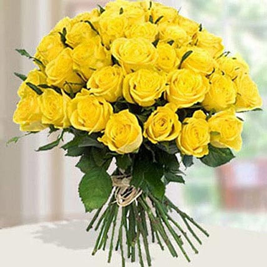30 Yellow Roses Bouqet