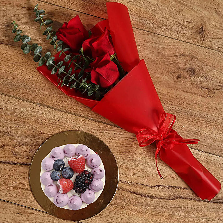 3 Red Roses Bouquet and Designer Cake Combo:Send Birthday Flowers to UAE