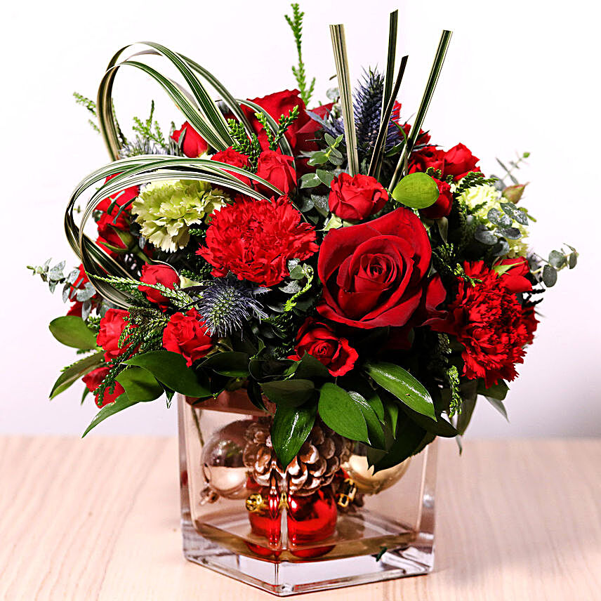 Decorative Xmas Floral Vase:Same Day Gift Delivery in UAE