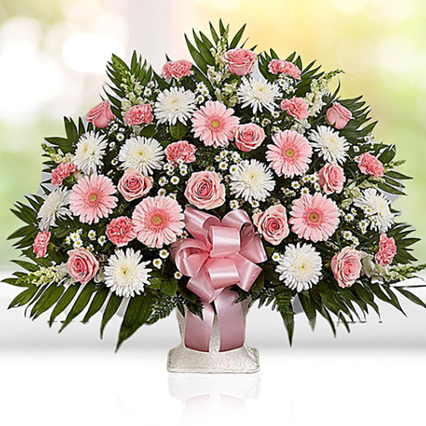 Luxurious Pink N White Flower Arrangement