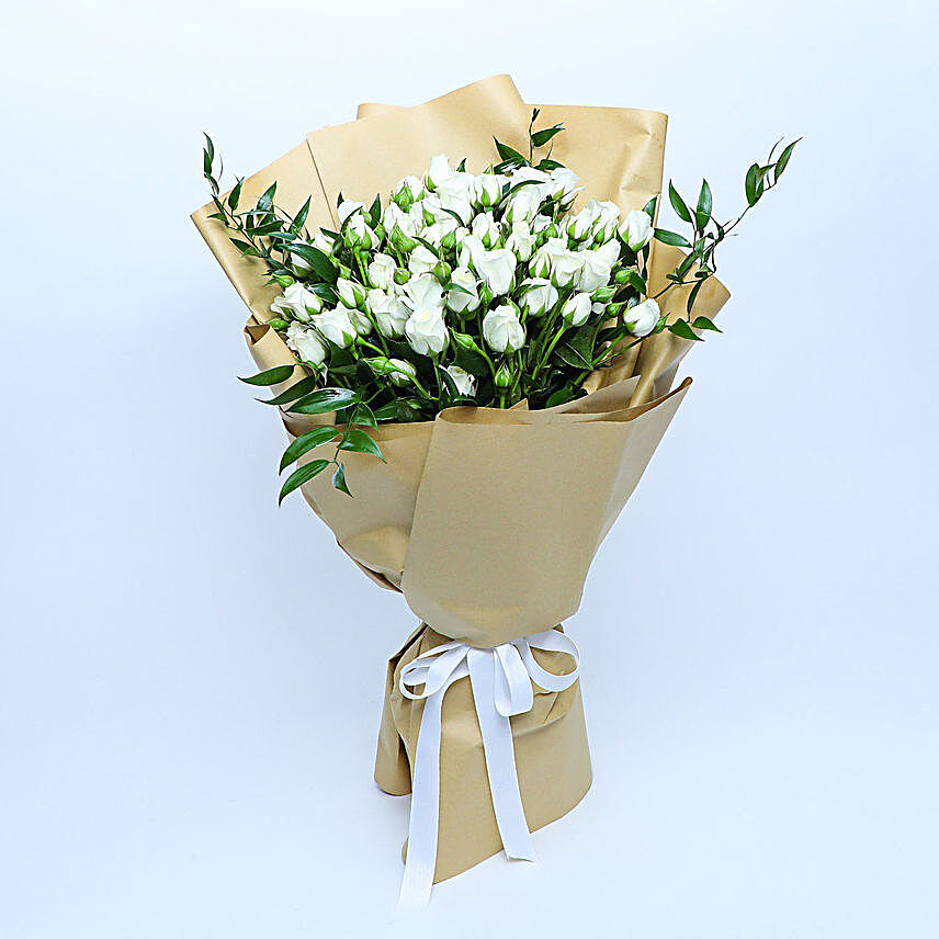 Beautiful White Spray Rose Bouquet:Flower Bouquet to UAE