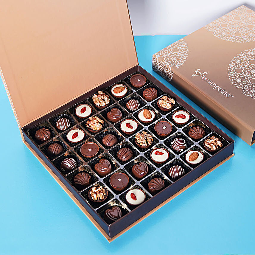 Assorted Chocolates Joy Pack:Send Eid Gifts to UAE