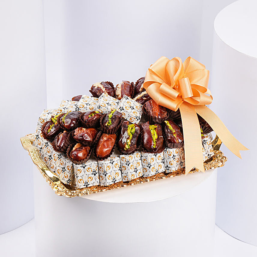 Eid Al Wishes Mini Platter:Birthday Sweets to UAE