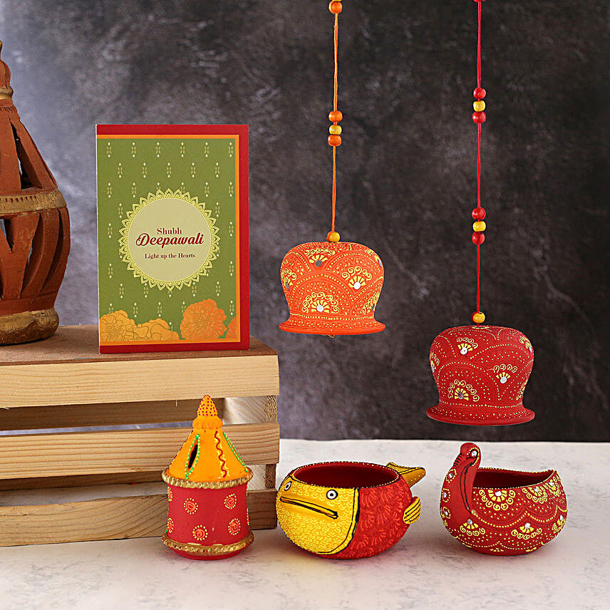 Set Of 4 Beautiful Diyas With Bells And Greeting Card
