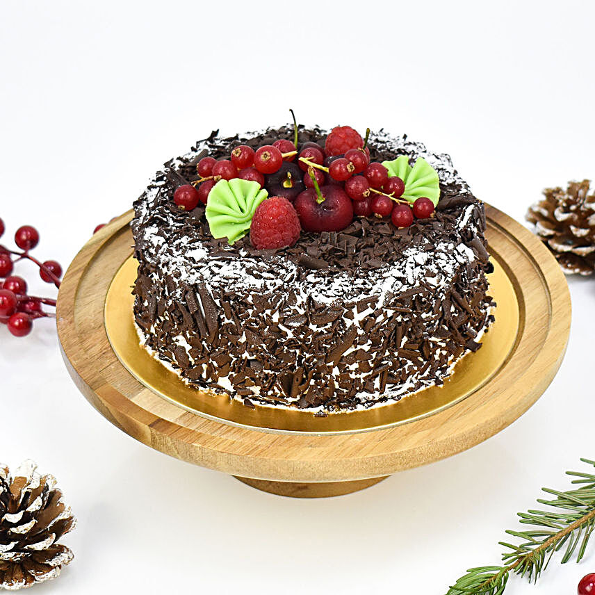 Black Forest Cake Half kg:Anniversary Gifts  to UAE
