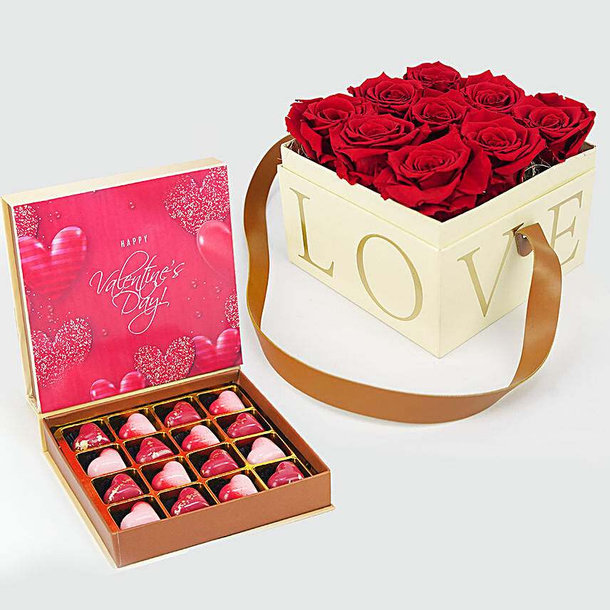 Forever Roses Love Box n Chocolates:Valentine's Day Rose Delivery in UAE