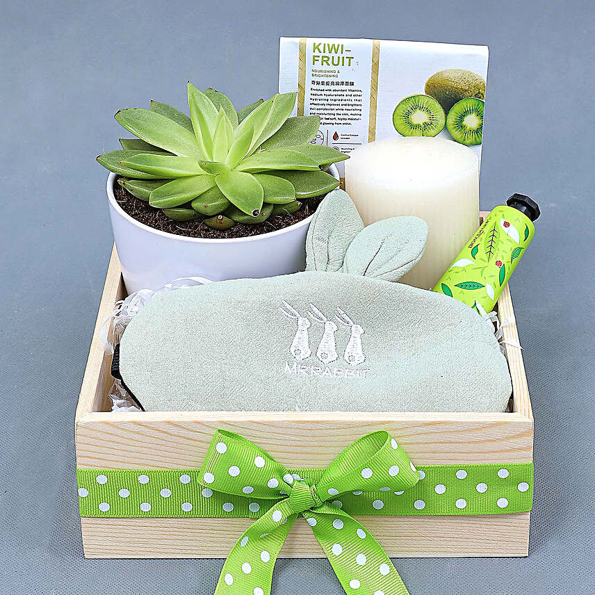 Mini Self Care Gift Tray:Dubai Gift Basket Delivery
