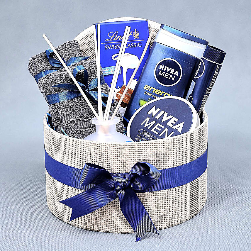 Nivea Care Hamper For Men:Send Fathers Day Gifts to UAE