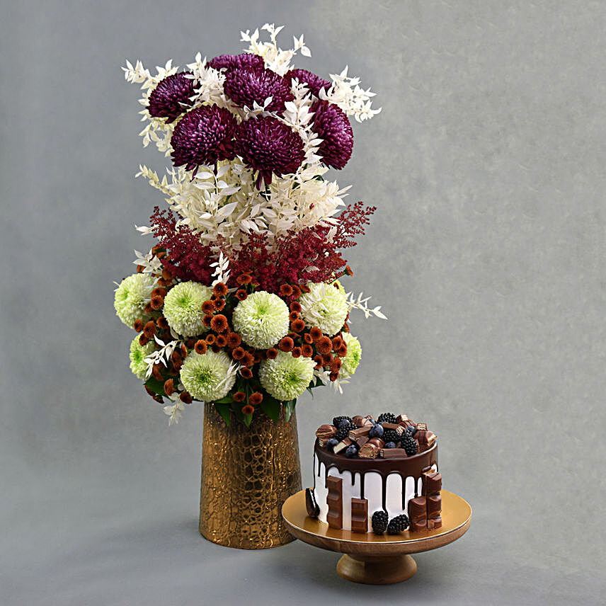 Scintillating Mixed Flowers and Cake