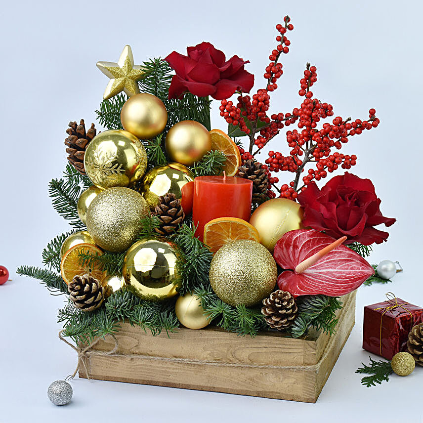 Christmas Wishes with Gold and Red Florals