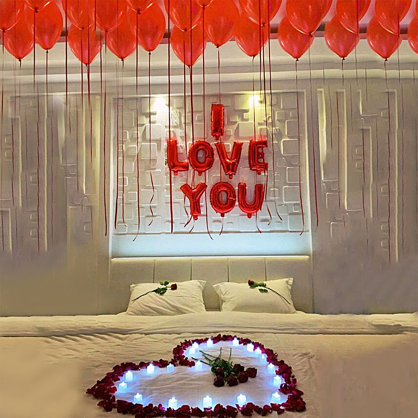 I Love You Balloon and Flower Bed Decor