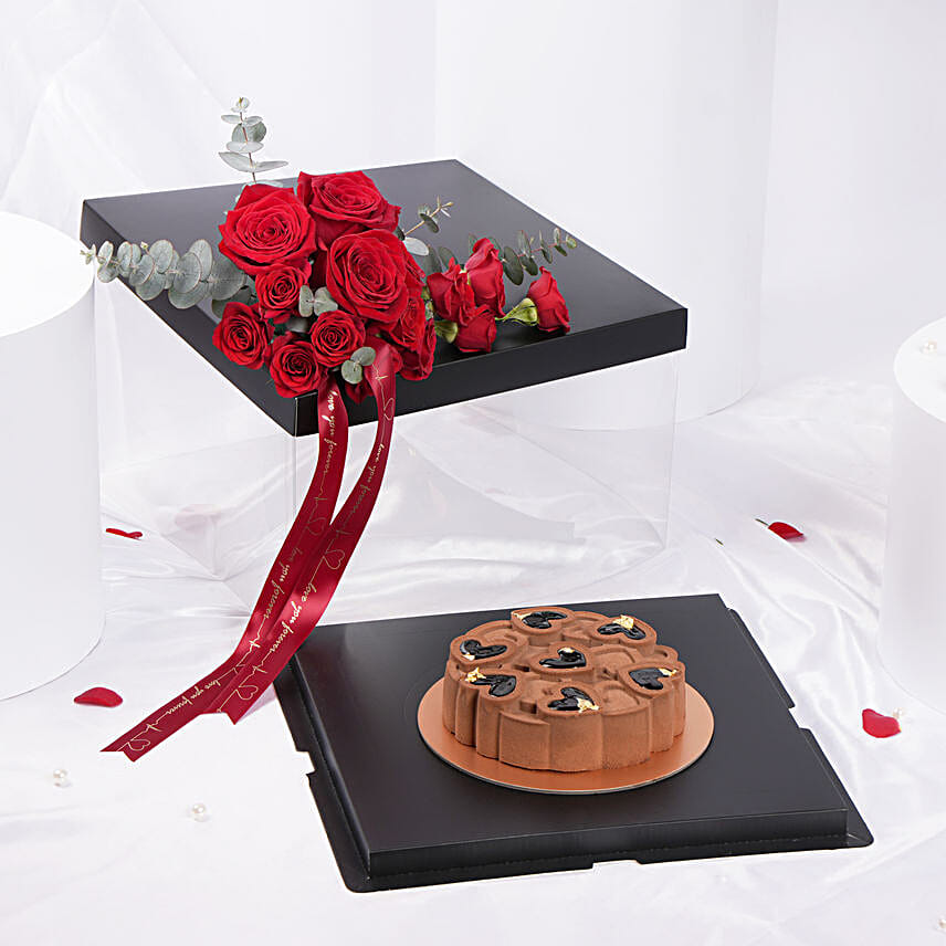Roses And Chocolate Cake Box
