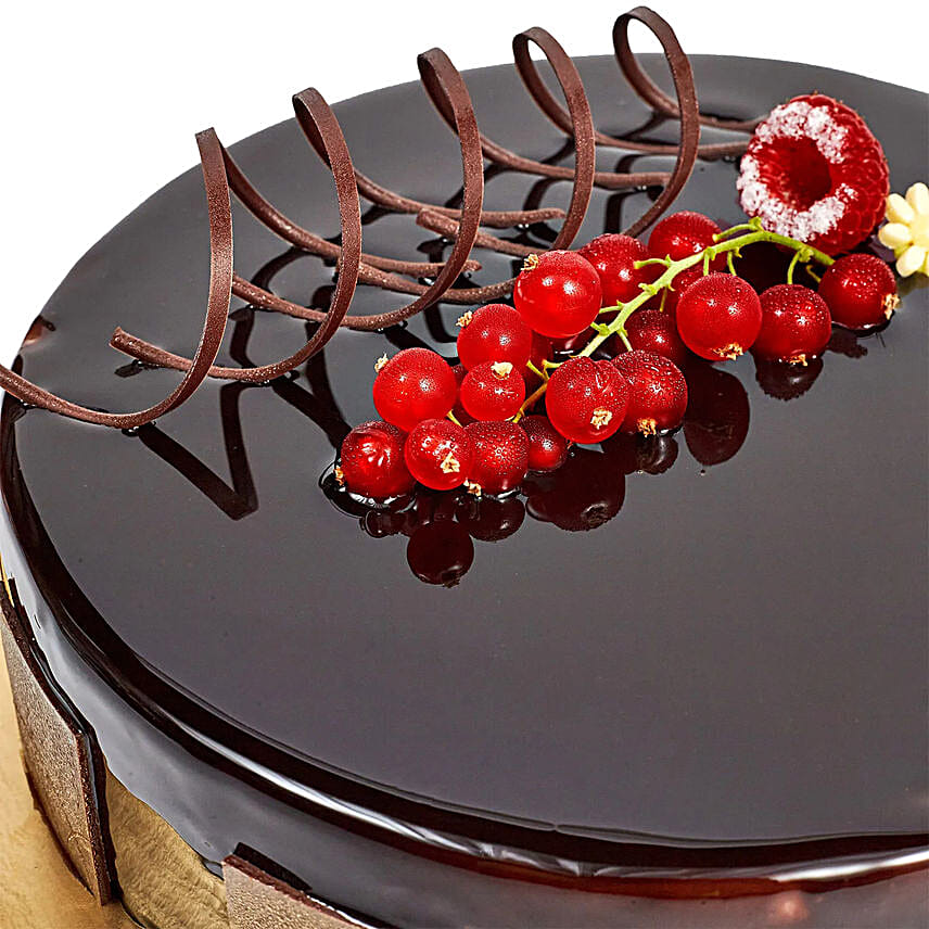 Eggless Chocolate Truffle Cake 500gm