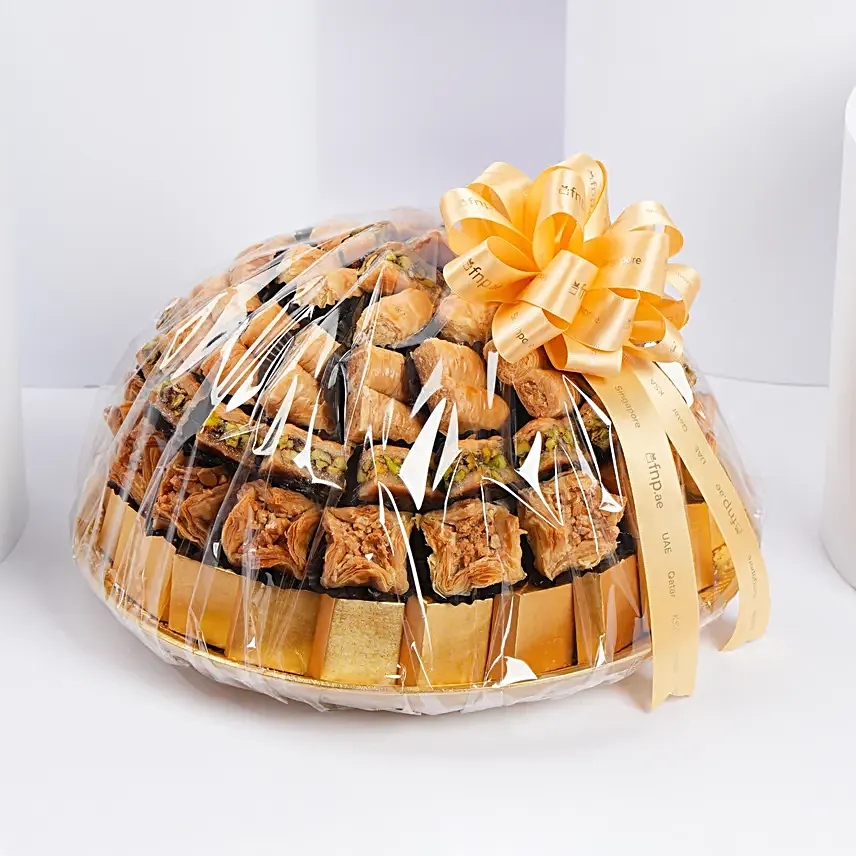 Premium Arabic Sweets Platter