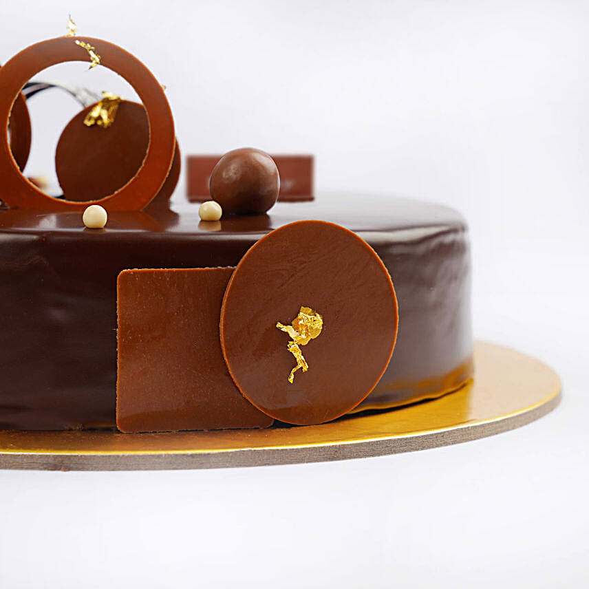 2 Kg Fudge Fudge Cake For Birthday