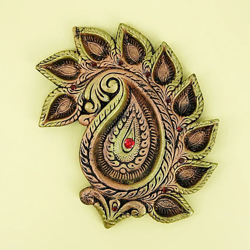 Auspicious 9 Designer Diyas Set