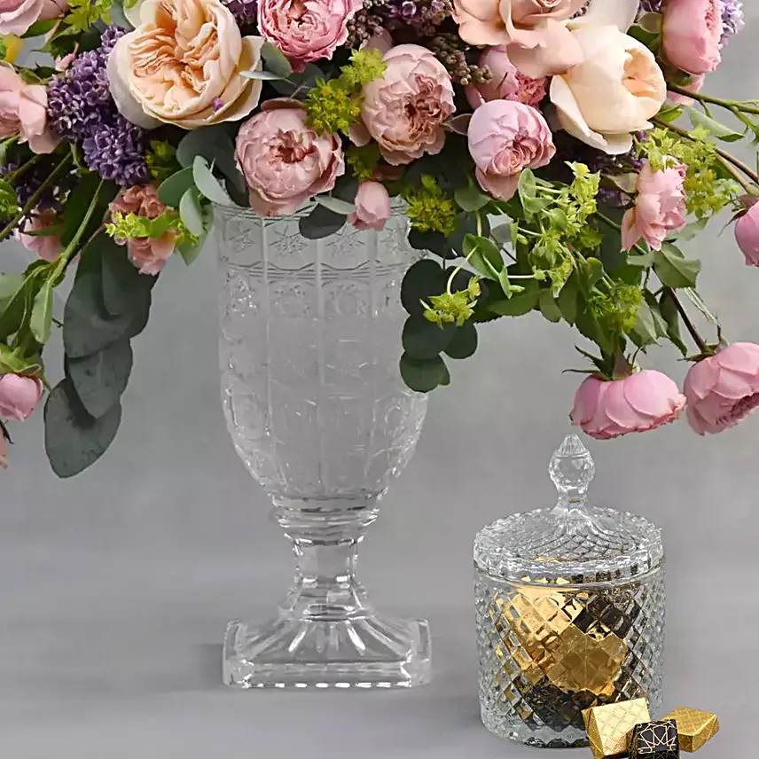 Blooming Couture With Chocolates