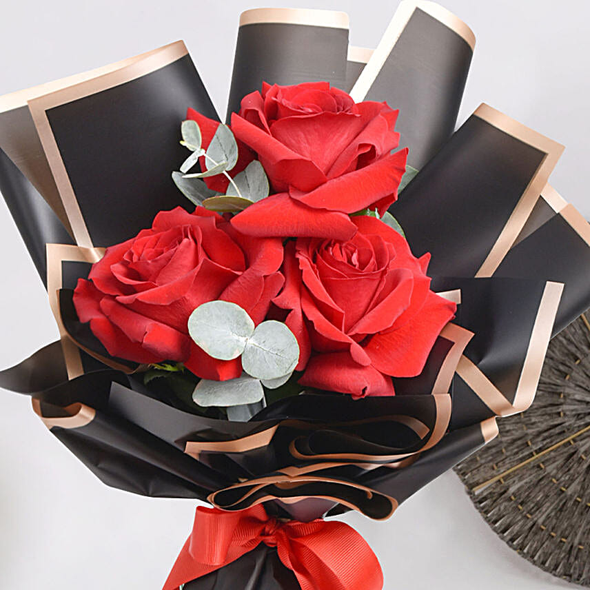 Blush Of Love 3 Stems