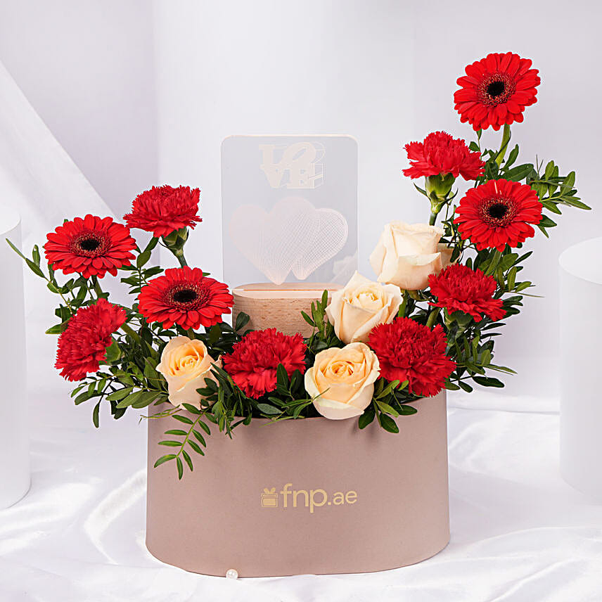 Blushing Beauty Roses With Led Love Lamp