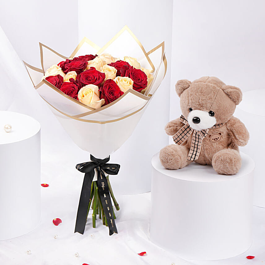 Elegant Duo Of Roses Valentines Bouquet With Teddy Bear