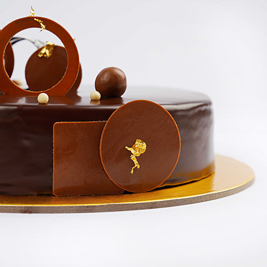 Fudge Cake 8 Portion