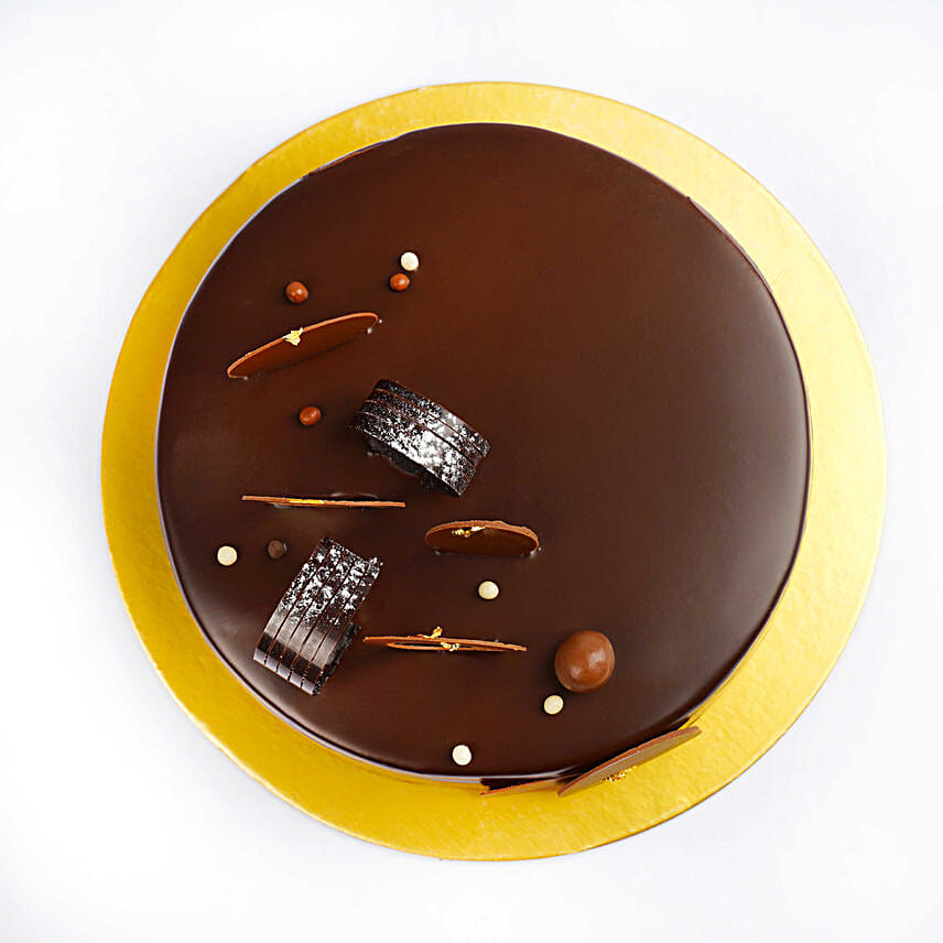 Fudge Cake 8 Portion